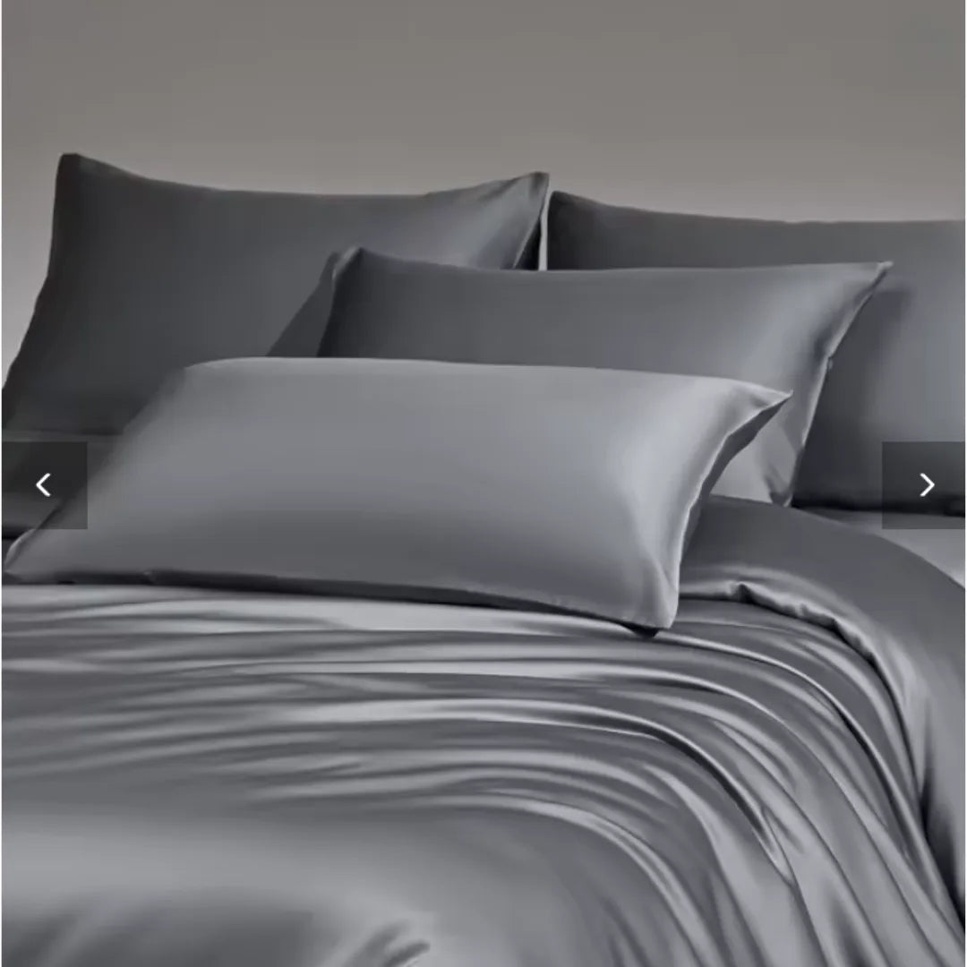 Velvyy Silk Bedding Set — 22-Momme Mulberry