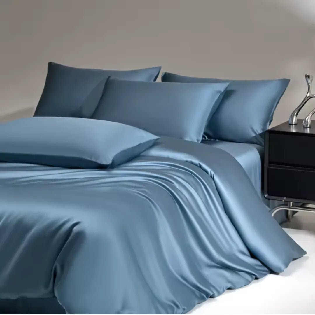 Velvyy Silk Bedding Set — 22-Momme Mulberry
