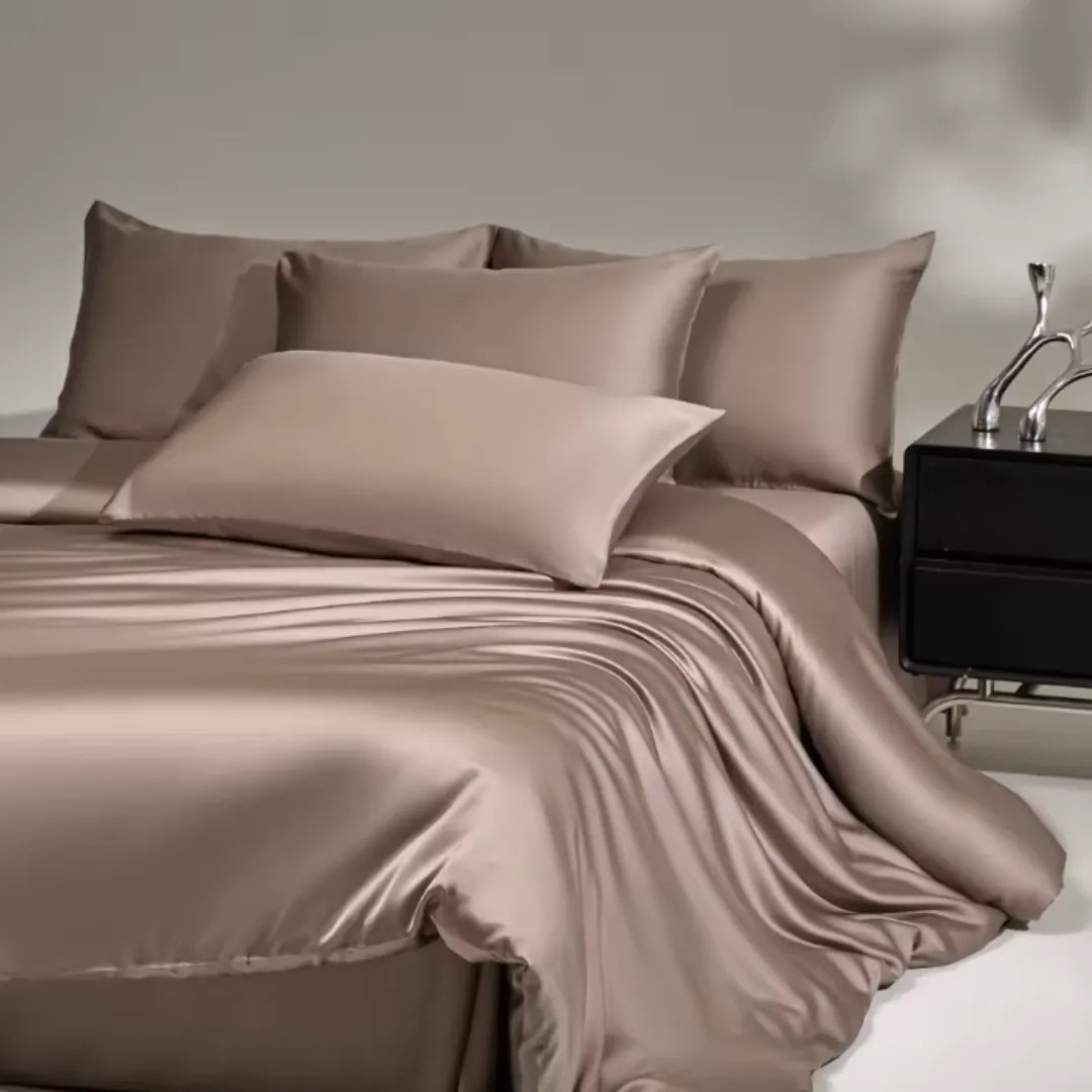 Velvyy Silk Bedding Set — 22-Momme Mulberry